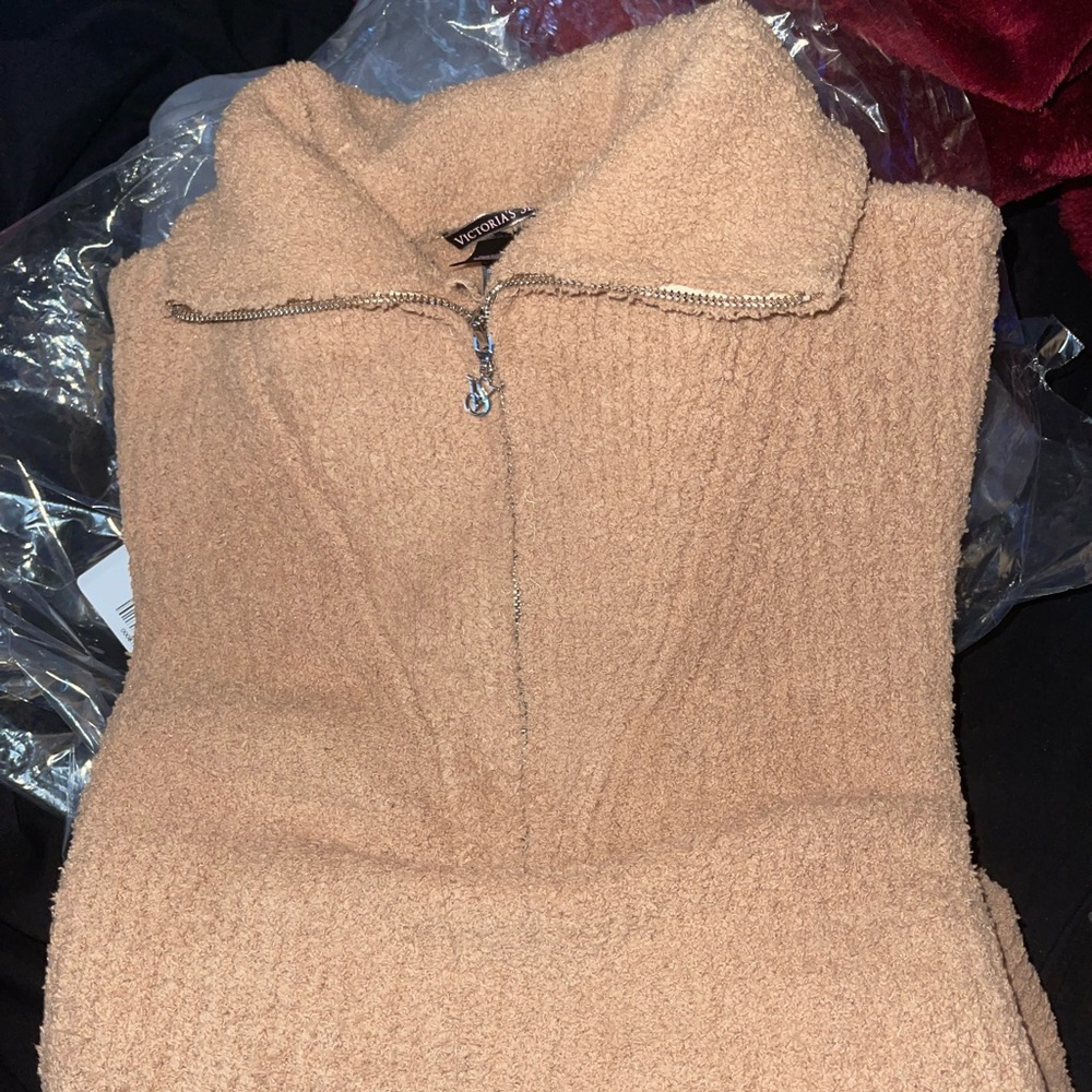 Victorias Secret PINK Long Sleeve Quarter Zip